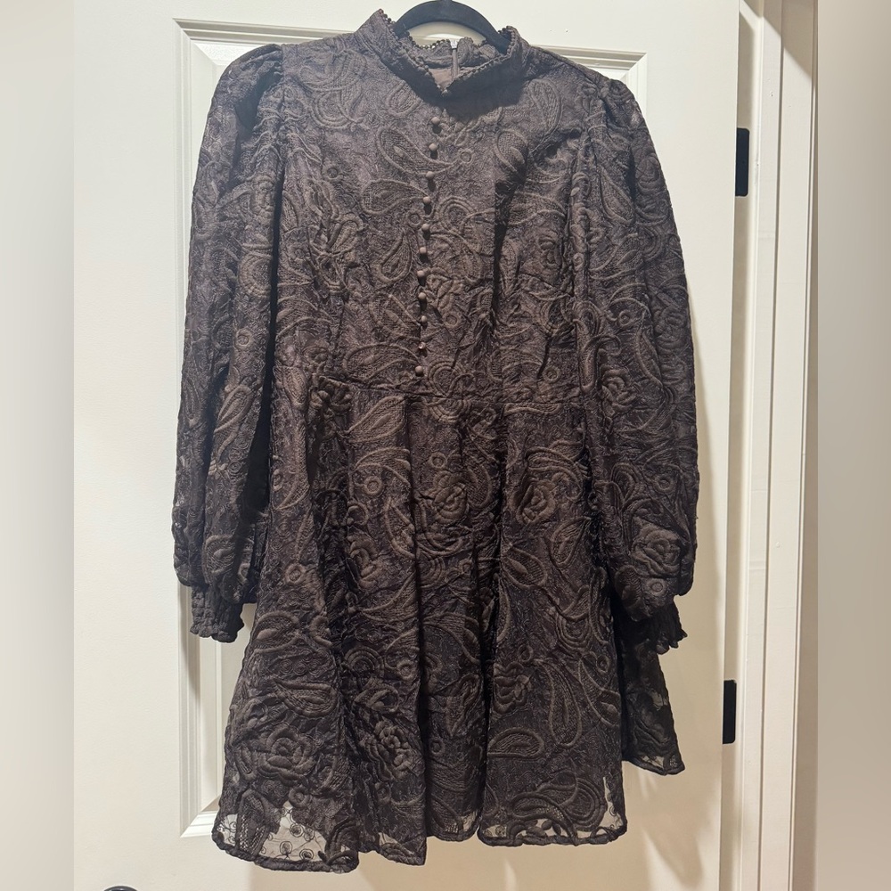 Elegant Brown Lace Long Sleeve Dress